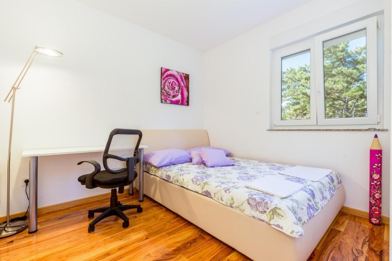 Apartman Aqua-Juric Crikvenica Eksteriør bilde